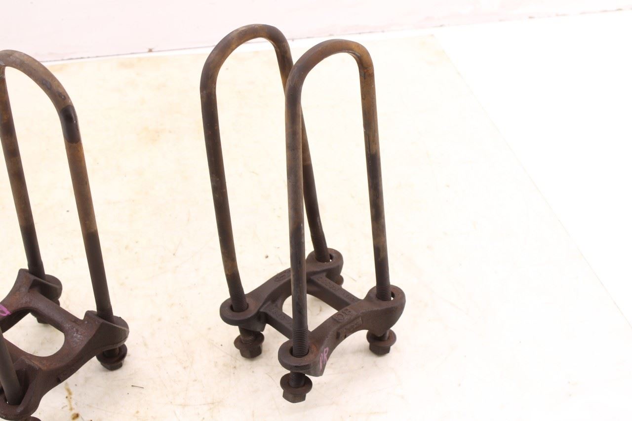 2014-18 Ford F250 Lariat 4WD Rear Right Left Leaf Spring U-Bolt Mount Plate Set - Alshned Auto Parts