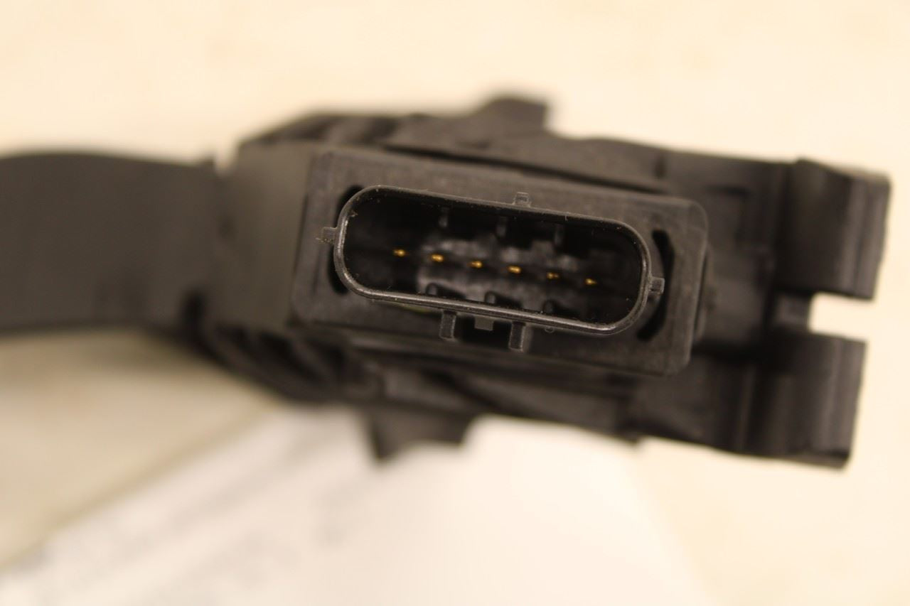 2018 Volkswagen Atlas S 3.6L Accelerator Throttle Gas Pedal Sensor 5Q1-723-503-J - Alshned Auto Parts