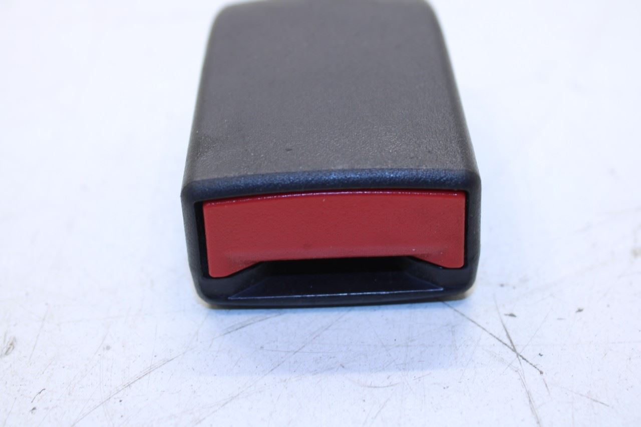 12-15 Mercedes-Benz ML350 Rear Right and LH 2nd Row Center Seat Belt Buckle Set - Alshned Auto Parts
