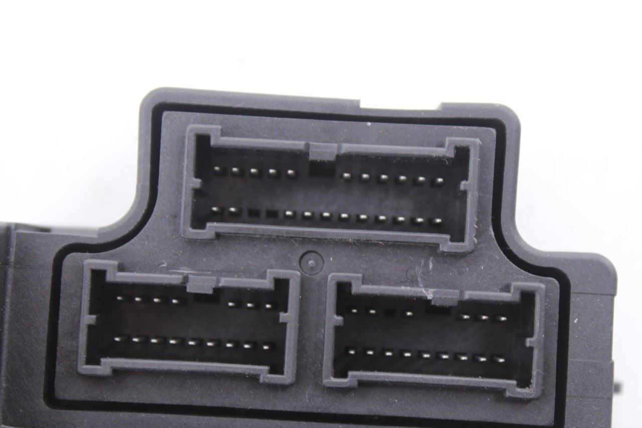 2020-26 Mitsubishi Outlander Sport SE 2.0L Instrument Panel Fuse Junction Block10