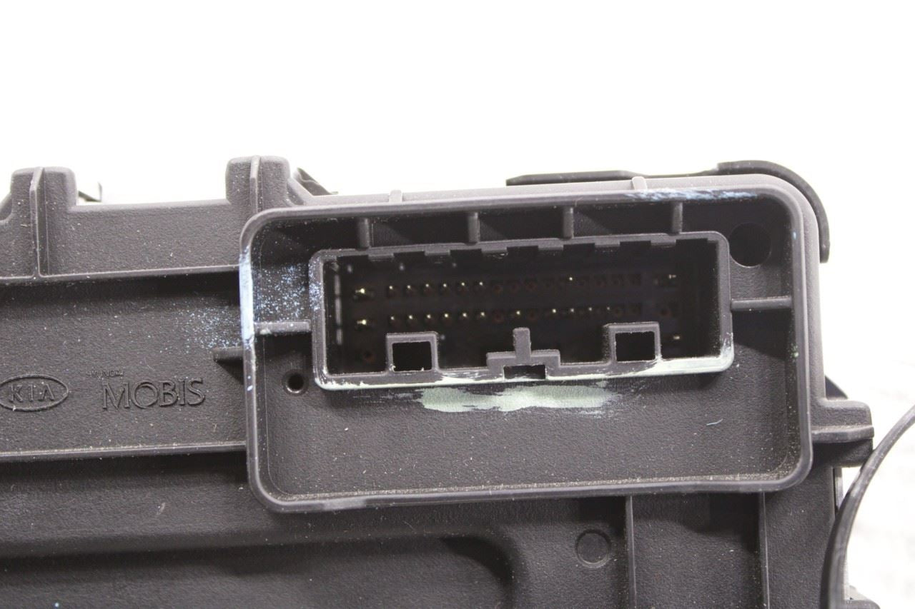2022-2023 Hyundai Tucson SEL Body Computer Control Module BCM BCU 95400-CW082 - Alshned Auto Parts