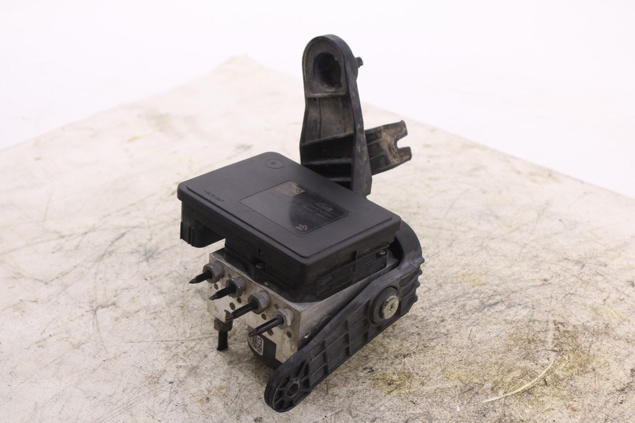 2018-2019 Chevrolet Equinox LT 1.5L ABS Anti Lock Brake Pump Control Module OEM4
