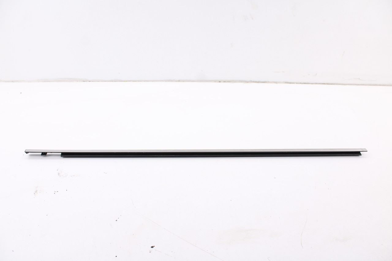2014-20 Infiniti QX60 Front Right Door Run Channel w/ Belt Molding Weatherstrip7