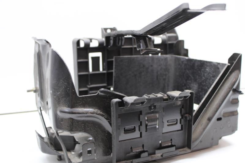 2018-2021 Buick Enclave Battery Tray Holder Lower Bracket 84808573 OEM - Alshned Auto Parts