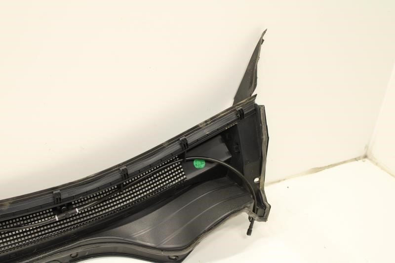 2024-2025 Chevrolet Trax Windshield Cowl Vent Grille Cover Panel 42869717 OEM - Alshned Auto Parts