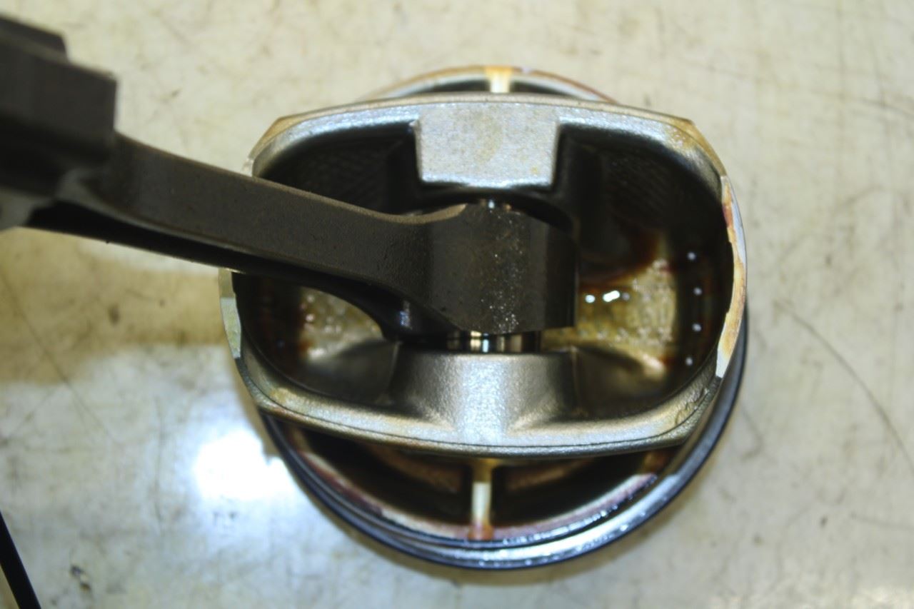 2011-22 Ford F250 Crew Cab 6.2L Right No 1 Piston w/ Connecting Rod AL3Z-6108-K - Alshned Auto Parts