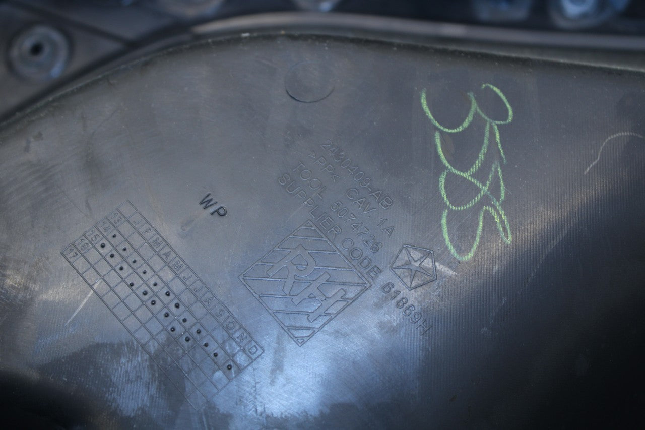 16-17 Jeep Cherokee 75th Anniversary Rear Right Door Trim Panel 5XG541VHAB *ReaD - Alshned Auto Parts