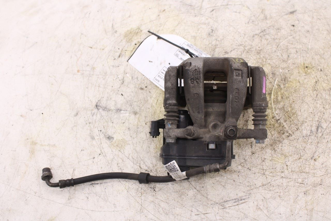2018-2024 Chevrolet Equinox LT 1.5L FWD Rear Driver Left Side Brake Disc Caliper0