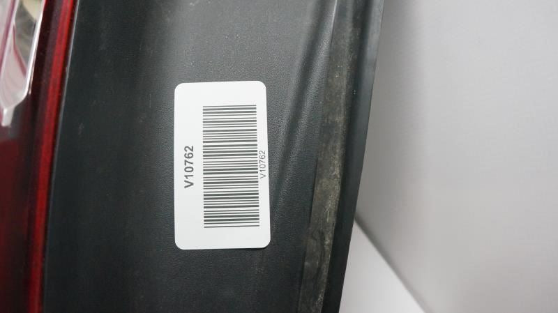 13-19 Ford Taurus Limited Rear Driver LH Side Tail Light Lamp DG1Z-13405-AA OEM - Alshned Auto Parts