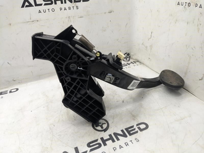 16-24 Mini Cooper Clubman 1.5L Brake Foot Stop Pedal w/ Bracket 35-00-6-854-6294
