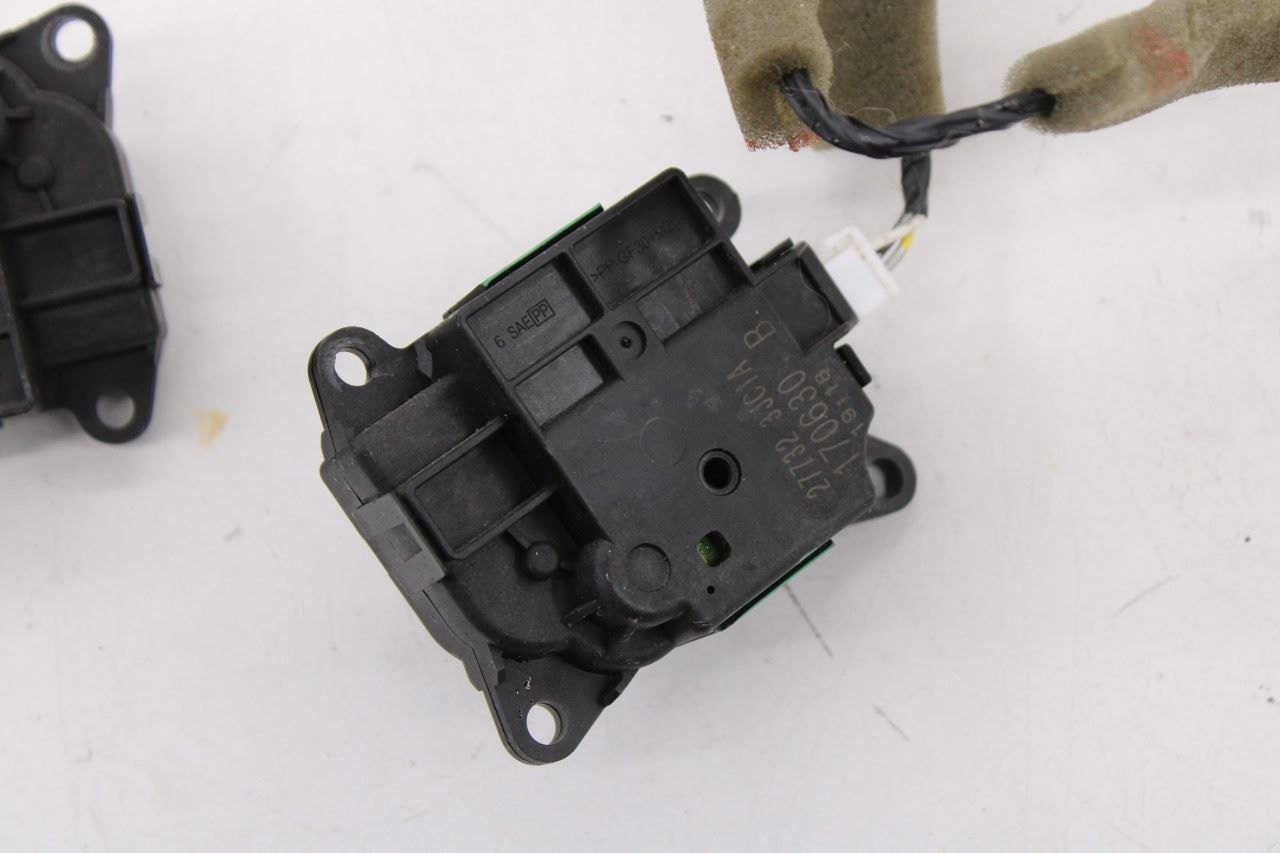 2014-2020 Infiniti QX60 HVAC System Wire Harness with Blend Door Actuator Set7