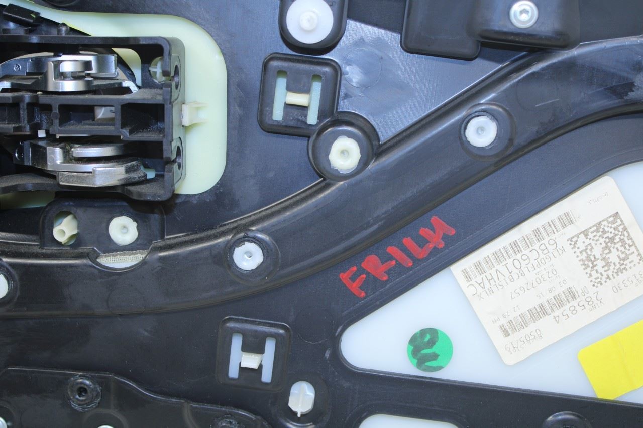 16-17 Jeep Cherokee 75th Anniversary Front Left Side Door Trim Panel 6BC601VHAC - Alshned Auto Parts