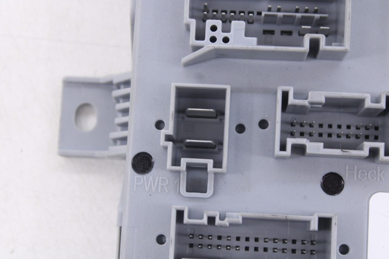 2015-2018 Mercedes-Benz C 300 4Matic Rear Trunk SAM Computer Control Module OEM12