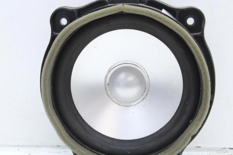 05-2009 Land Rover Range Rover Rear Door Harman/Kardon Logic 7 Speaker XQM500100 - Alshned Auto Parts