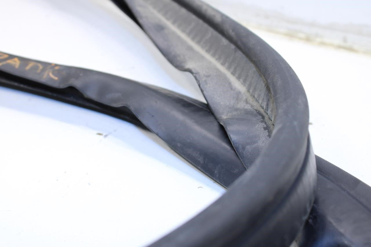 2007-2013 Mercedes-Benz S550 Rear Trunk Deck Lid Weatherstrip 221-750-04-98 OEM - Alshned Auto Parts