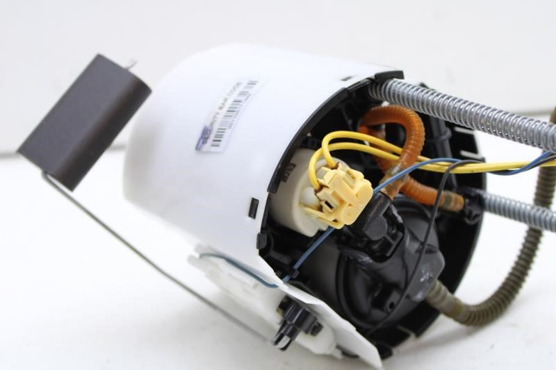 2018-2024 Buick Enclave Fuel Pump Unit 84702674 OEM - Alshned Auto Parts
