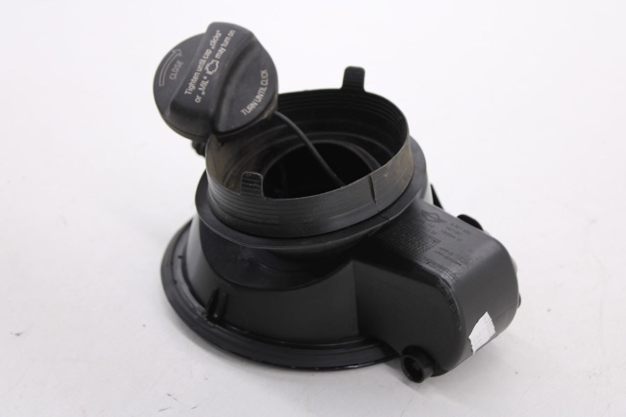 2011-2016 Mini Countryman Cooper S 1.6L AWD Fuel Tank Filler Housing w/ Door Lid9