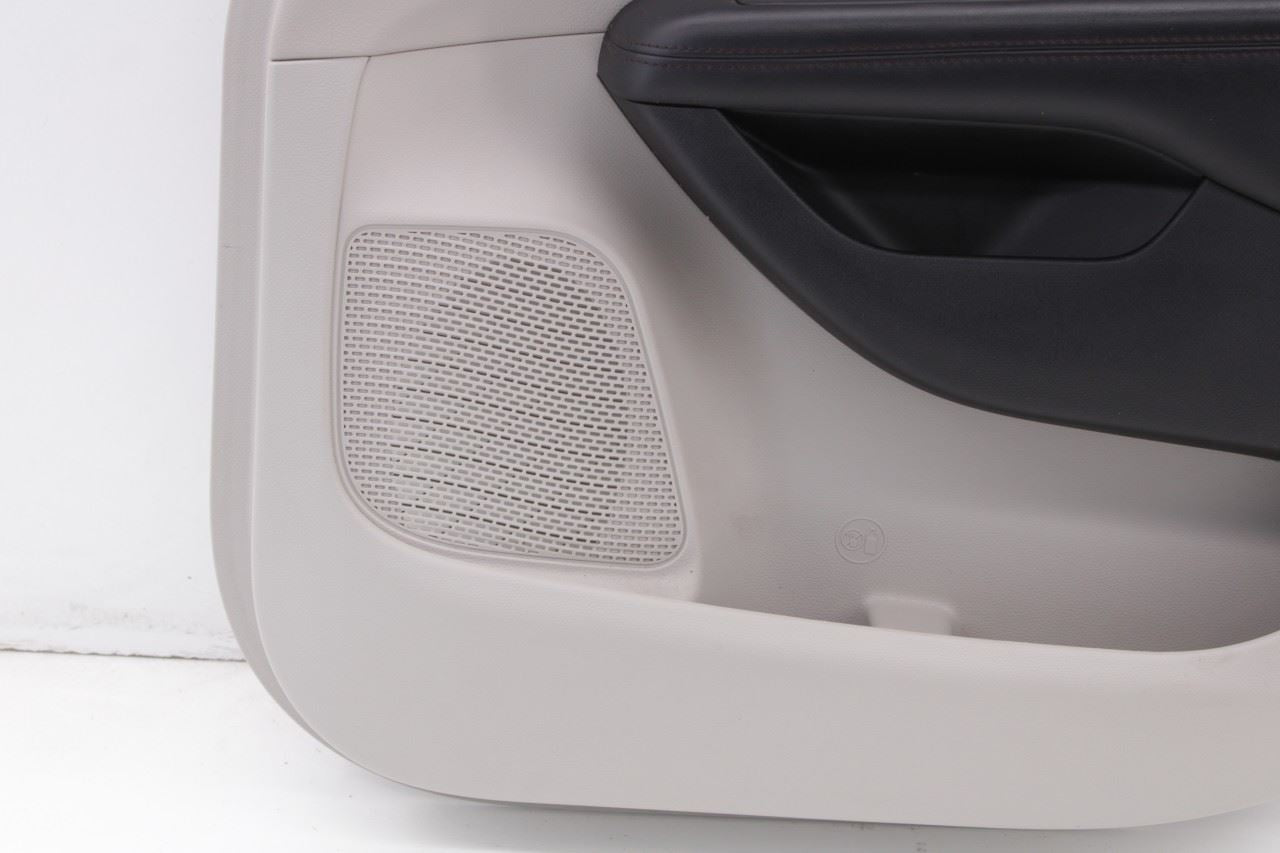 2017-2018 Chrysler Pacifica Limited Front Right Side Door Trim Panel 5RP622D2AF - Alshned Auto Parts