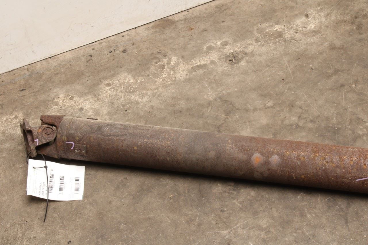 2013-18 Ram 1500 Crew Cab Laramie 5.7L 4x4 Rear Drive Shaft Propeller 52123638AA - Alshned Auto Parts