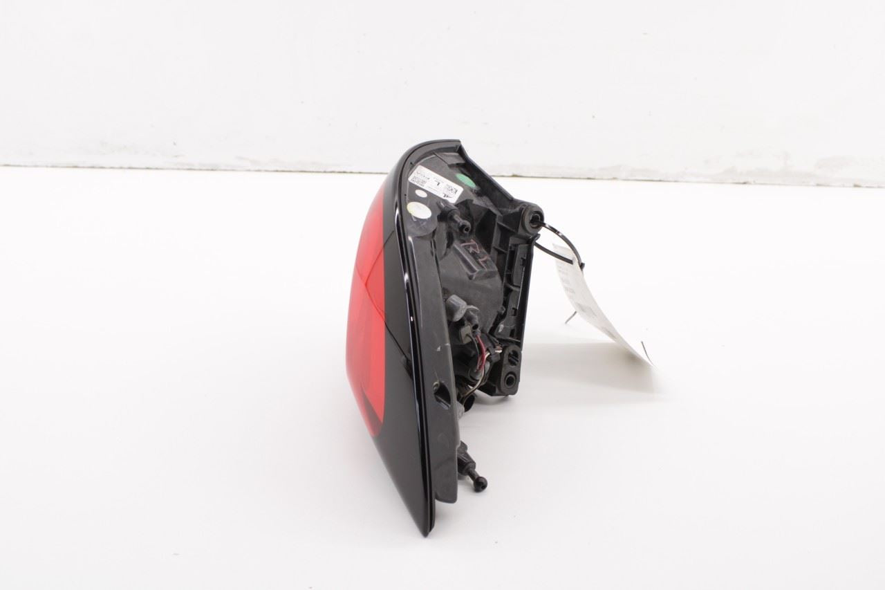 2017-2020 Chrysler Pacifica Limited Rear Left Driver Side Outer Tail Light Lamp - Alshned Auto Parts