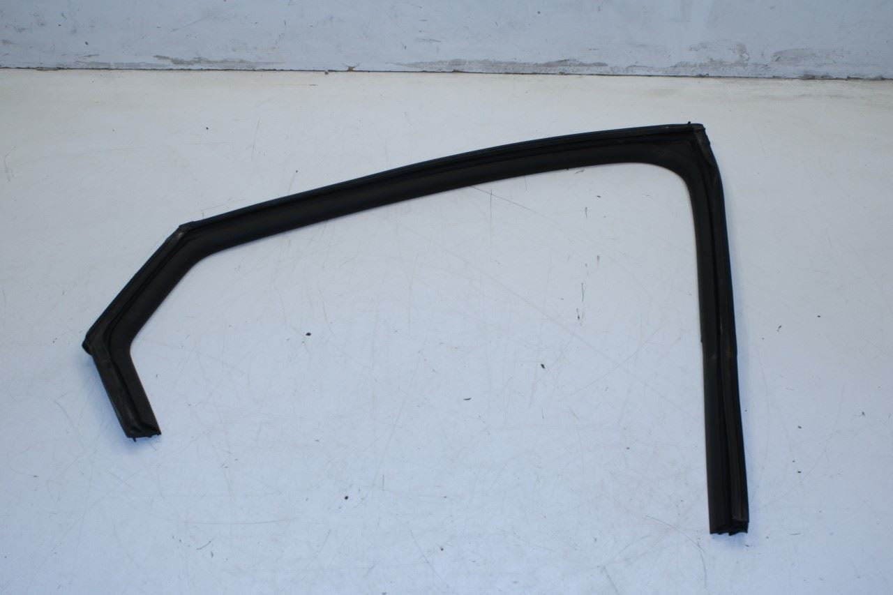 2021-2023 Hyundai Elantra SEL Rear Right Door Run Channel w/ Belt Weatherstrips - Alshned Auto Parts