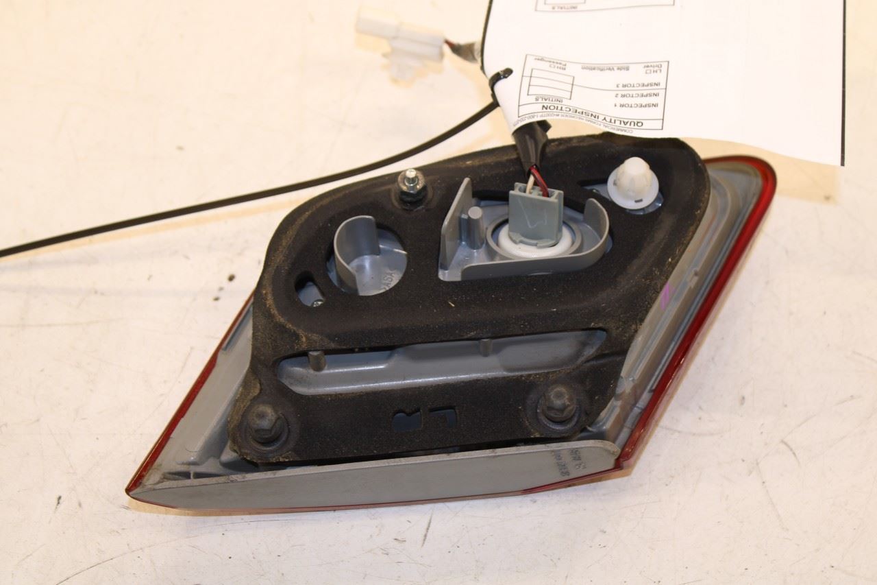 2009-2011 Toyota Camry LE Rear Right Passenger Side Tail Light Lamp 81580-06230 - Alshned Auto Parts