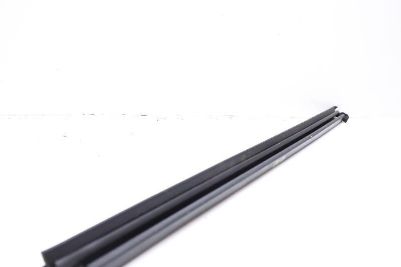 2014-20 Infiniti QX60 Rear Right Door Window Inner Belt Weatherstrip 82834-3JA0C - Alshned Auto Parts