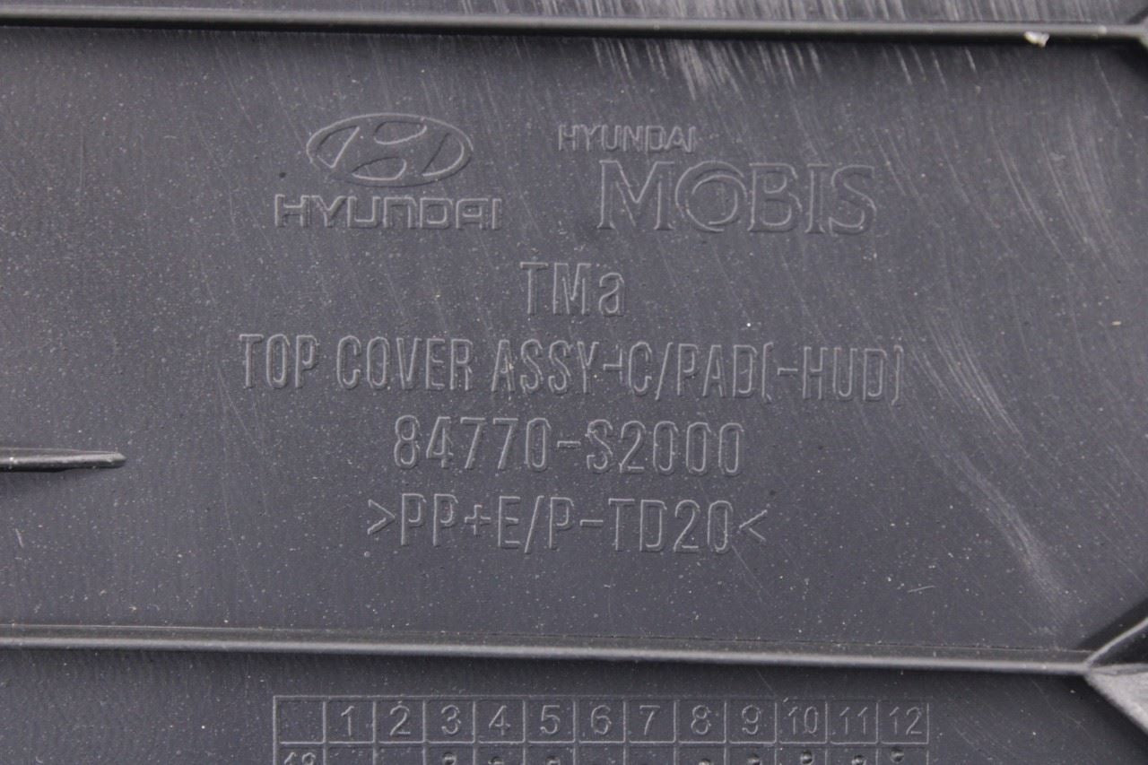 2019-2023 Hyundai Santa Fe SEL Dash Instrument Panel Upper Cover 84770-S2000 OEM17