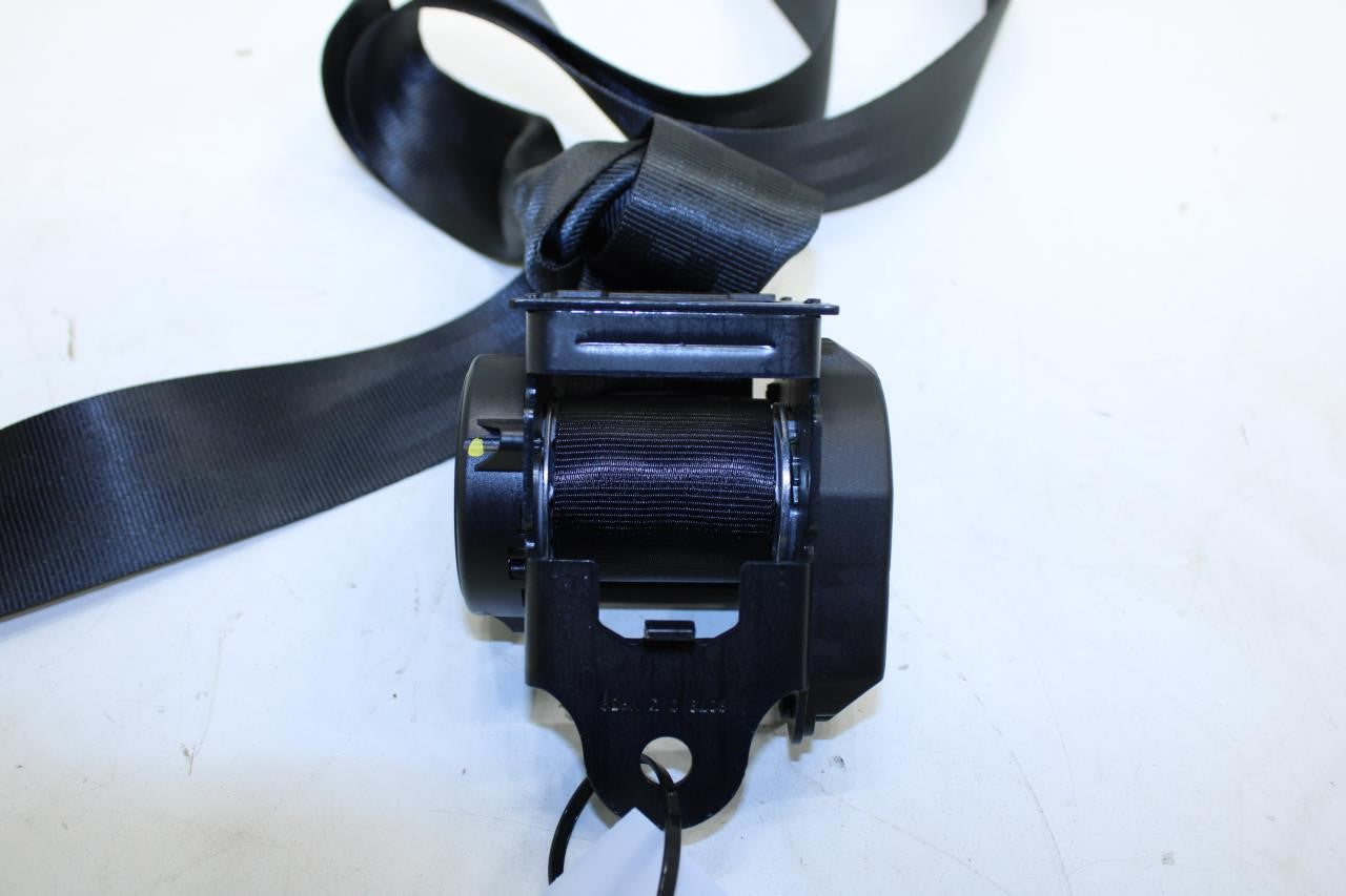 2017-20 Jaguar XE R-Dynamic S Rear Center 2nd Row Seat Belt Retractor T4N9477PVJ - Alshned Auto Parts