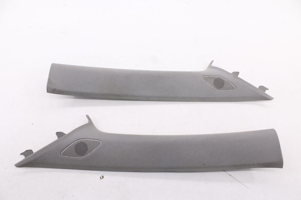 2017 Buick LaCrosse Premium Front RH and LH Windshield A-Pillar Molding 262296440