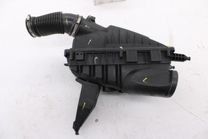 10-12 Land Rover Range Rover HSE 5.0L Left Side Air Intake Cleaner w/ Duct Tube