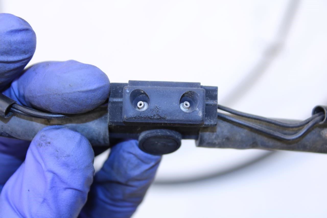 2007-13 Mercedes-Benz S550 Front Windshield Washer Fluid Hose 221-860-02-92 OEM - Alshned Auto Parts