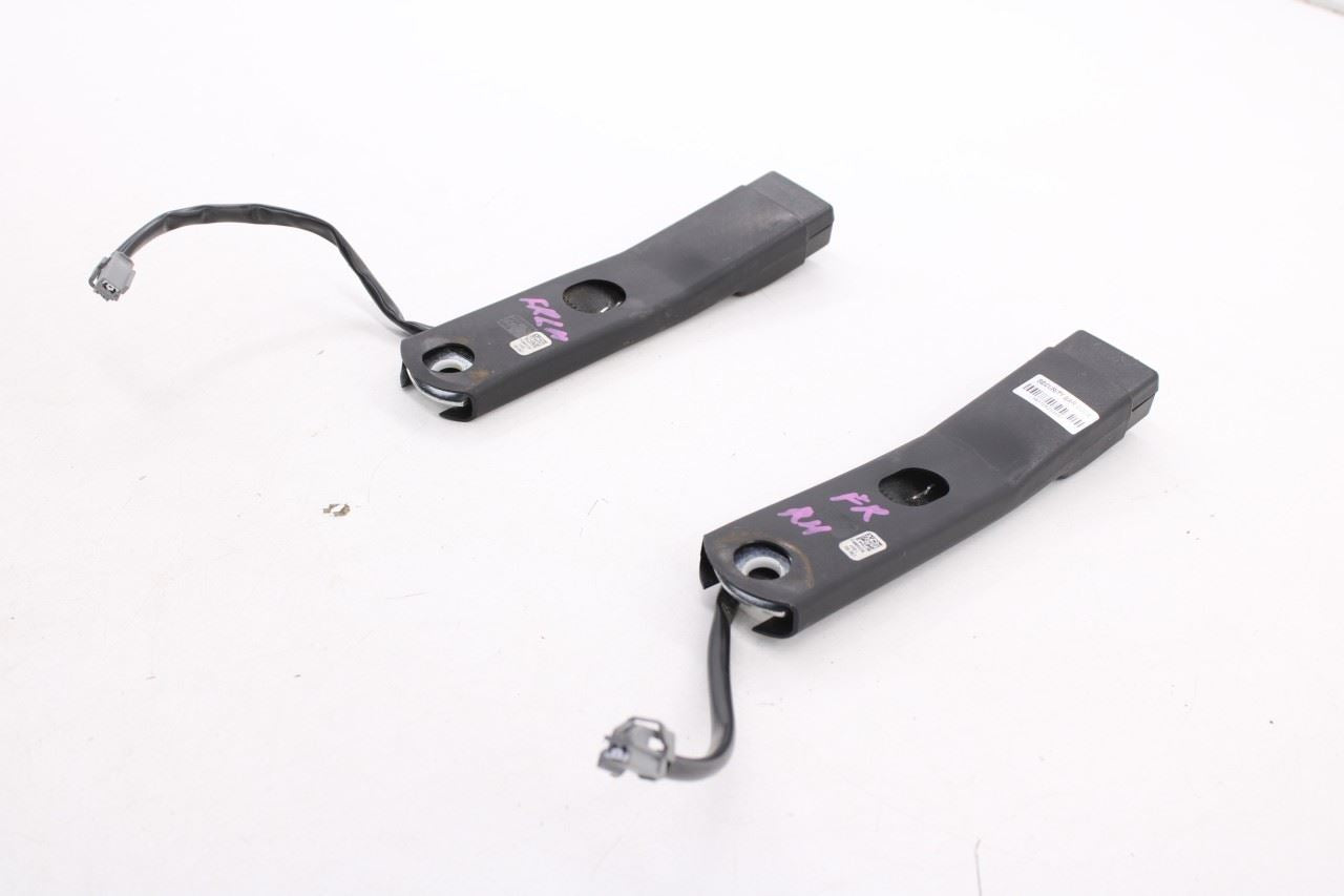 2014-24 Ram 1500 Classic Express Quad Cab Front RH LH Side Seat Belt Buckle Set12