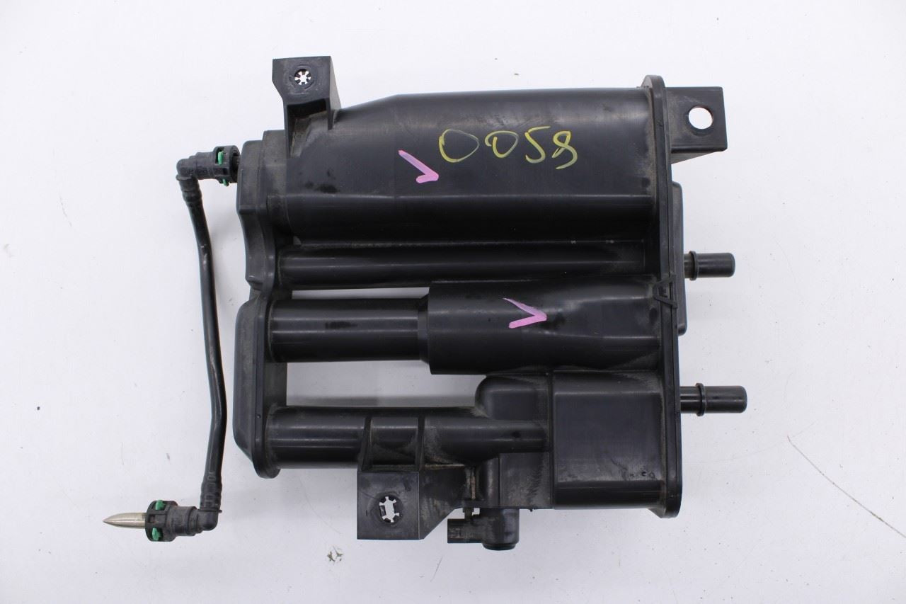 2018-2020 Chevrolet Equinox LT 1.5L Fuel Vapor Evaporative Canister 842607060