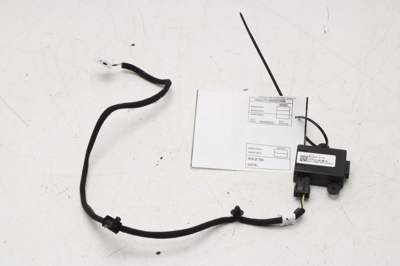 2023-24 Kia Sportage Hybrid EX Front Left Seat USB Charger w/ Cable 96125-P1600 - Alshned Auto Parts