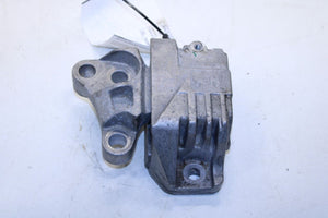 2015-21 Jeep Renegade Sport 2.4L FWD Left Side Engine Mount Isolator 68363756AA