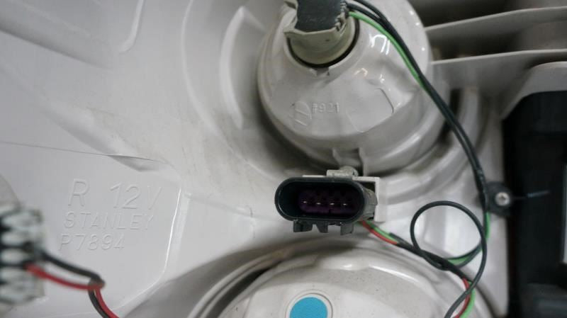 2010-15 Chevrolet Equinox LT Rear Passenger Right Side Tail Light Lamp 23267749 - Alshned Auto Parts