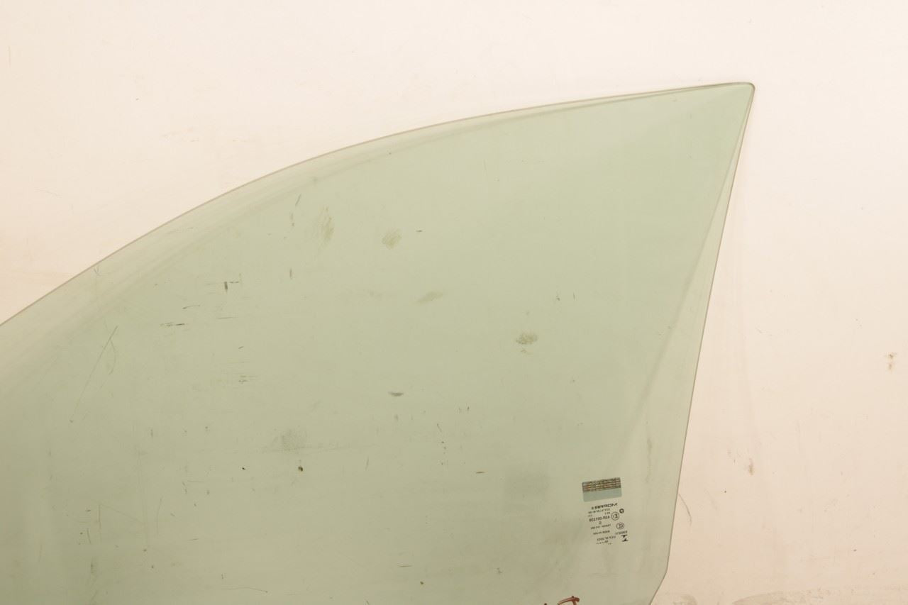 2014-2023 Jeep Cherokee Latitude Front Right Door Window Glass 68104584AD OEM - Alshned Auto Parts
