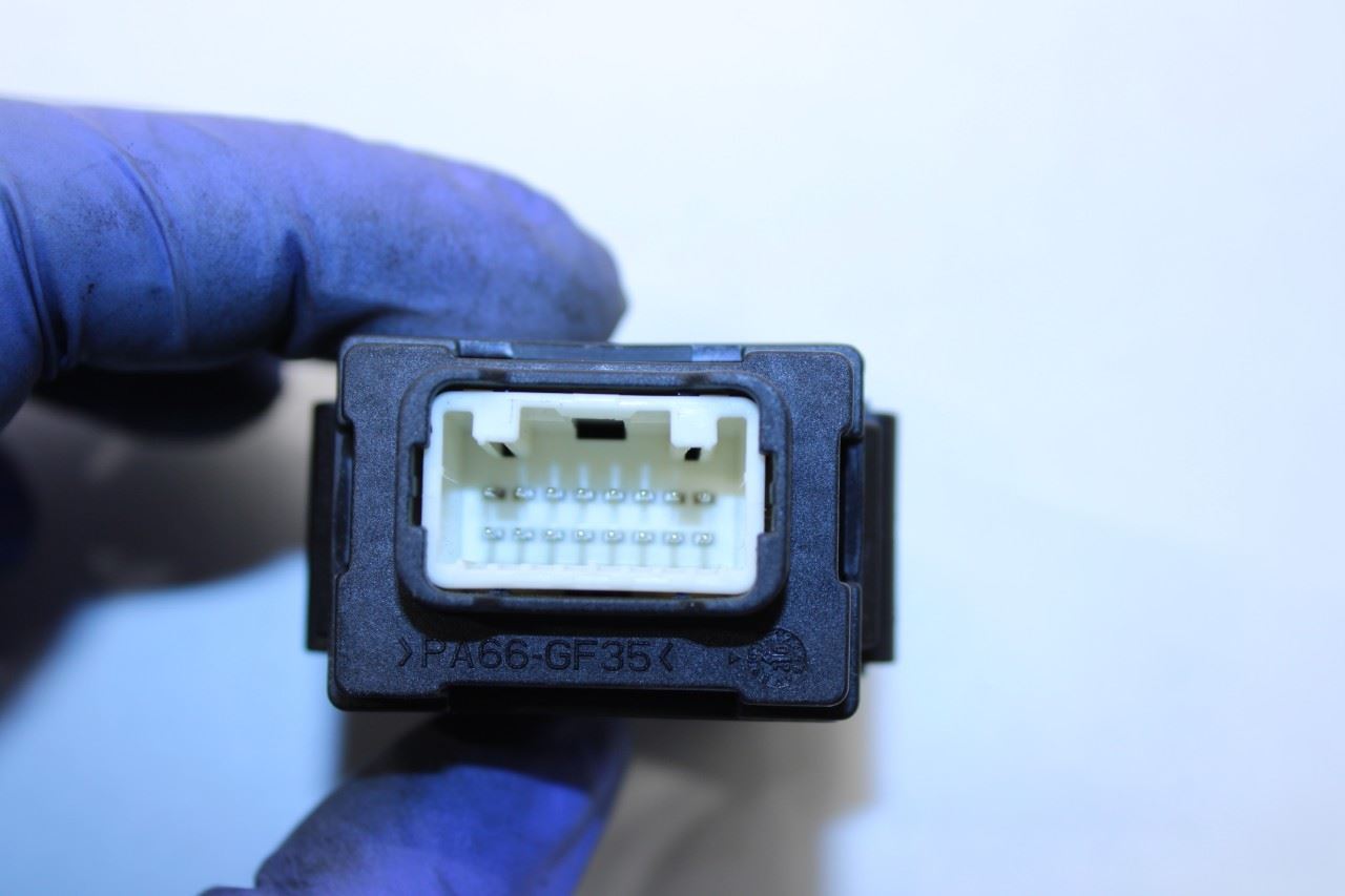 2018-2020 Nissan Pathfinder SV Theft Locking Can Gateway Module 284T2-9UF0A OEM - Alshned Auto Parts