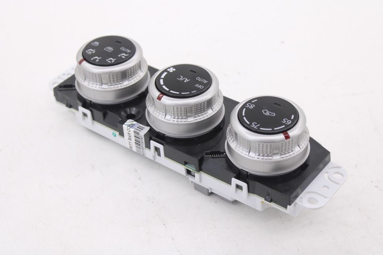 2020-2025 Mitsubishi Outlander Sport SE AC Heater Temperature Climate Control5