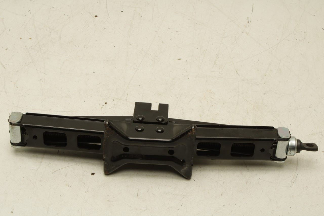 2023-25 Kia Sportage Hybrid EX 1.6L Lift Jack and Tool Kit w/ Foam Holder *ReaD* - Alshned Auto Parts