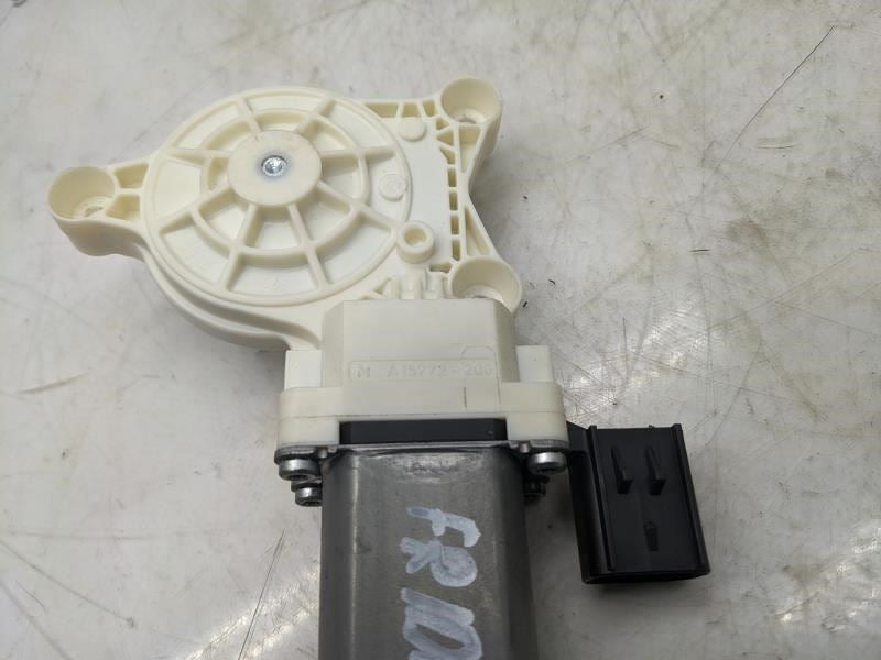 2011-20 Ram 1500 Classic Front Left Side Door Window Regulator Motor 68044805AA6