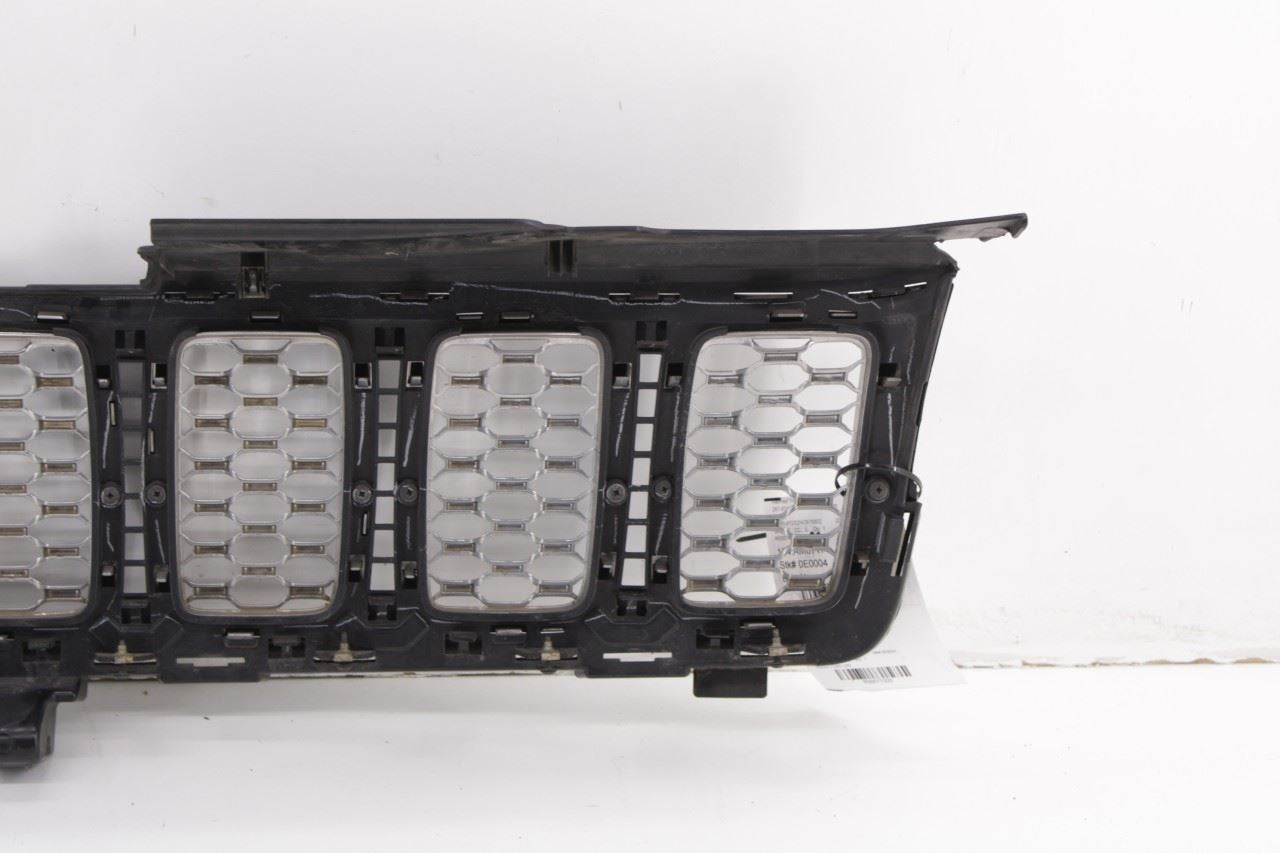 16-21 Jeep Grand Cherokee Overland 3.6L Front Radiator Upper Grille Panel *ReaD* - Alshned Auto Parts