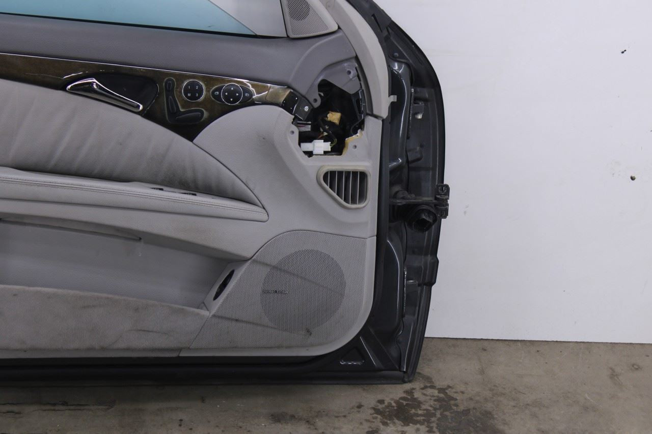2003-2006 Mercedes-Benz E500 Front Left Side Door Complete 211720130528 OEM12
