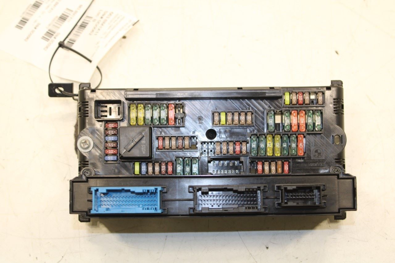 2010-2012 BMW 750Li xDrive 4.4L AWD Front Power Distribution Fuse Relay Block - Alshned Auto Parts