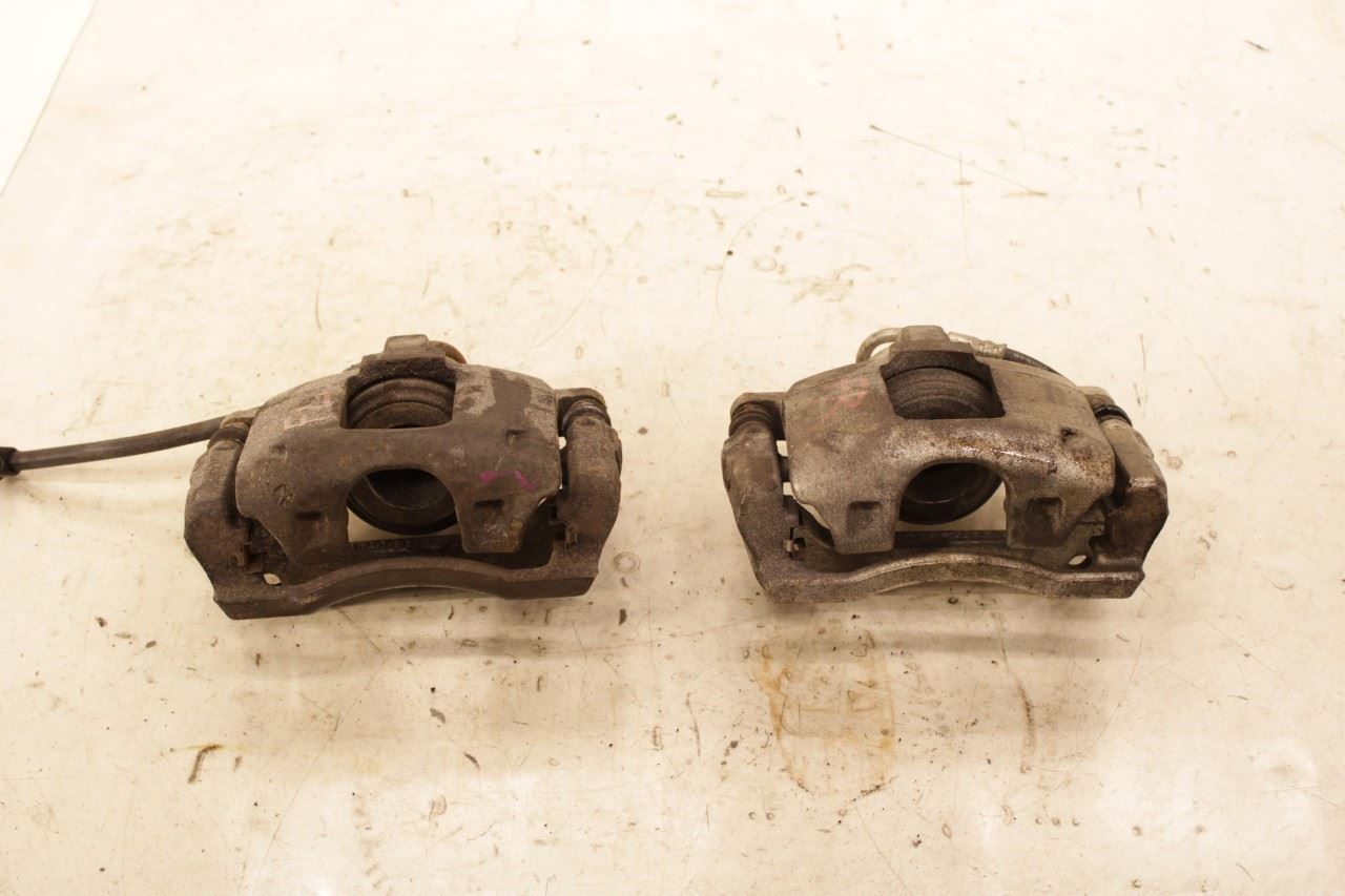 07-18 Jeep Wrangler Unlimited Front Left and Right Disc Brake Caliper 68003707AC - Alshned Auto Parts