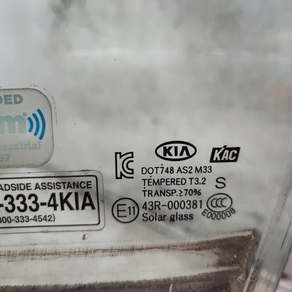 2014-2016 Kia Soul Front Left Driver Side Door Window Glass 82410-B2000 OEM - Alshned Auto Parts