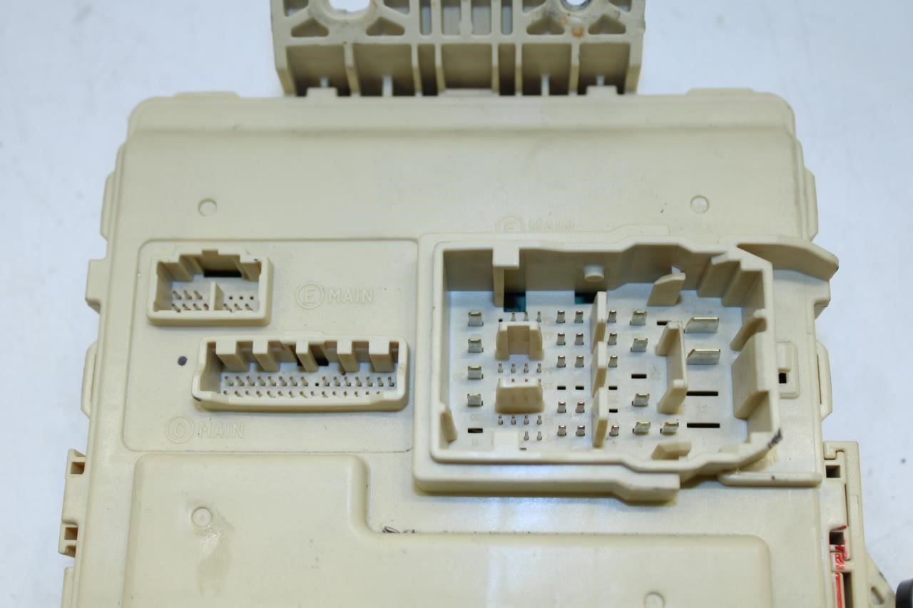 2022-2023 Kia Stinger GT1 Cabin Fuse Relay Box Junction Block 91952-J5110 OEM - Alshned Auto Parts