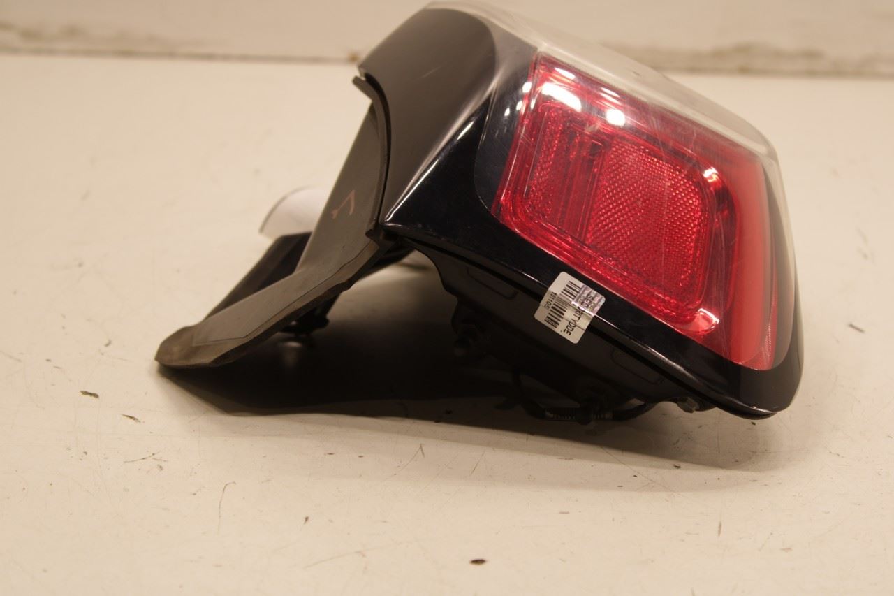 2019-22 Jeep Cherokee Latitude Rear Left Driver Side Tail Light Lamp 68275959AC - Alshned Auto Parts