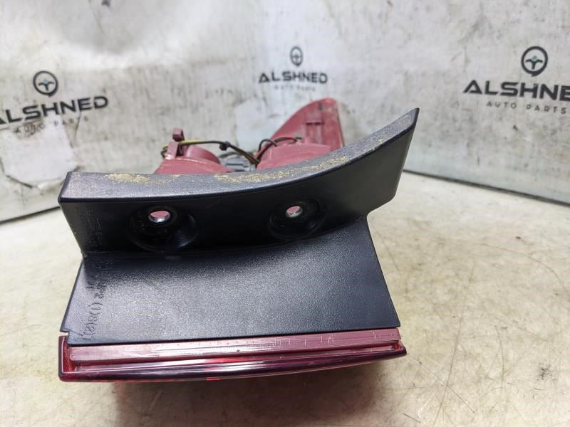 2013-16 Hyundai Santa Fe Sport Outside Passenger Taillight Lamp 92402-4Z000 OEM - Alshned Auto Parts